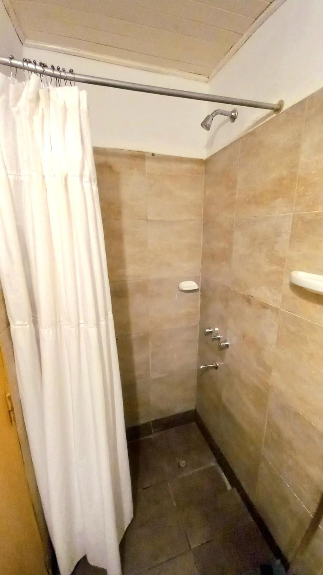 Hostal Amalaya Humahuaca Quarto foto